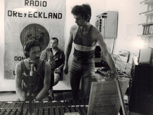 Erstmals mit Lizenz: Die schwule Welle 1988 im Studio von RDL.