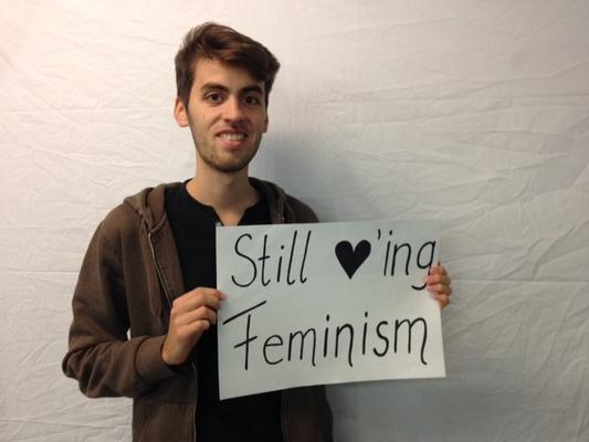 Fotoaktion: Still loving Feminism, still not loving Homophobia