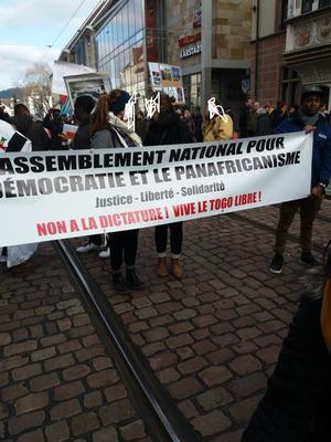 Togoische Und Eritreerische Demo Gegen Die Diktatur In Ihrem Land Und In Afrika Radio Dreyeckland