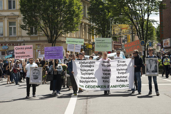 Protestaktion des Tribunals NSU-Komplex auflösen