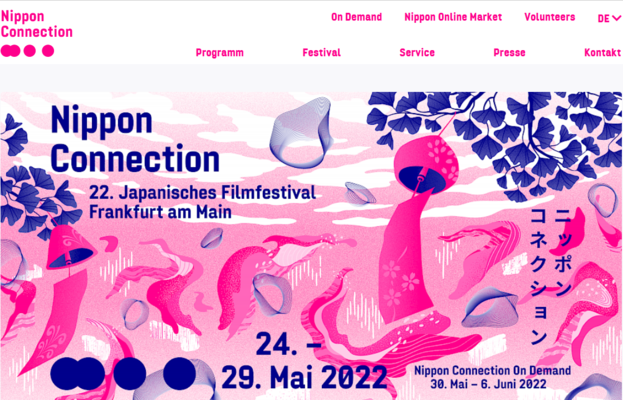 Logo der 22. Nippon Connection vom 24. - 29. Mai mit pinken Glöcken auf rosa Untergrund sowie blauen Ginsengblättern