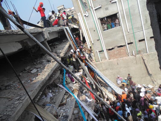Das zusammengestürzte Gebäude Rana Plaza in Bangladesh