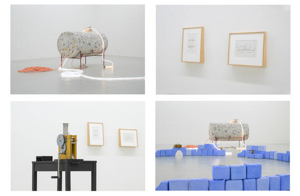 Salwa Aleryani, Far from closing the circle, Installationsansichten, Kunstverein Freiburg, 2023, Fotos: Marc Doradzillo, Collage: Nick N.