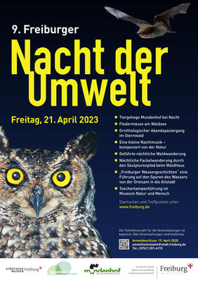 Das Plakat der 9. Freiburger Nacht der Umwelt, Freitag, 21. April 2023 mit Eule und Fledermaus in tiefblau bis schwarz. Nebendran ein QR-Code und die verschiedenen Angebote. Unten die Kooppartner*innen