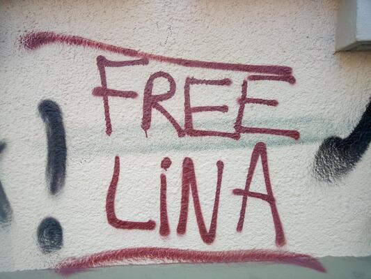 Graffito vom Slogan &quot;Free Lina&quot;