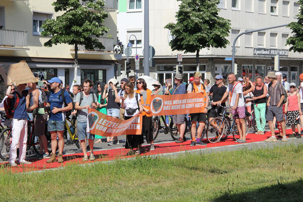 Bild von der Antikriminalisierungsdemo geegn die Letze Generation am 31.5.2023  in Freiburg