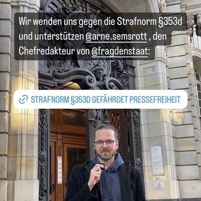Foto von Arne Semsrott vor dem Berliner Landgericht - Wir wenden uns eggen die Strafnorm §353d und unterstützen @arne.semsrott, den Chefredakteur von Frag den Staat - strafnorm gefährdet die Pressefreiheit
