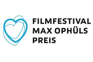 Das Logo des Filmfestival Max Ophüls Preis: Drei ineinander verschachtelte blaue Herzen mit dem schwarzen Schriftzug "Filmfestival Max Ophüls Preis" daneben
