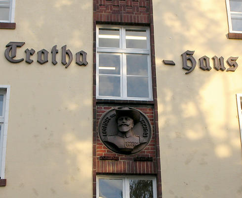 Historisches Verantwortungsbewusstsein? Bundeswehrgedenken für Kriegsverbrecher Lothar von Trotha in Hamburg (Foto: freedom roads!)