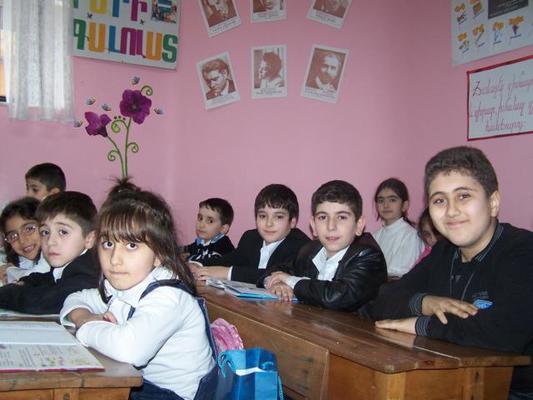 Armenische SchülerInnen in Istanbul 2010 jk