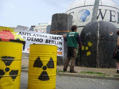 Protest gegen Atomforum