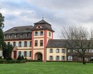 File:Malteserschloss (Heitersheim) jm29629.jpg