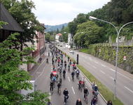 Fahrraddemo von Schlossbergringbrücke