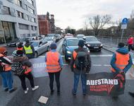 Aufstand der Letzten Generation - Strassenblockade in Freiburg für eine Agrarwende, 7. Februar 2022