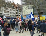 DGB-Gewerkschaften und Schwurbler demonstrieren für Frieden und gegen Unterstützung der Ukraine (Freiburg, 6. April 2023)
