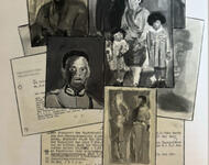 Einige  alt anmutende Zeichnungen Schwarzer Familien; Schwarz-weiß Fotos nachempfunden. Das Papier ist vergilbt; darunter liegen schreibmaschinengeschriebene Dokumente