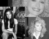Gloria Steinem 1977 links unten schaut in die Kamera, lange glatte Haare, lange Hosen & Sandalen.Bonnie Tyler1997rechts unten:weißes Hemd, Weste und Blazer, Ohrringen &blonder Lockenmähne. darüber blondgelockte Dolly Parton, geschminkt breit lächelnd 1989